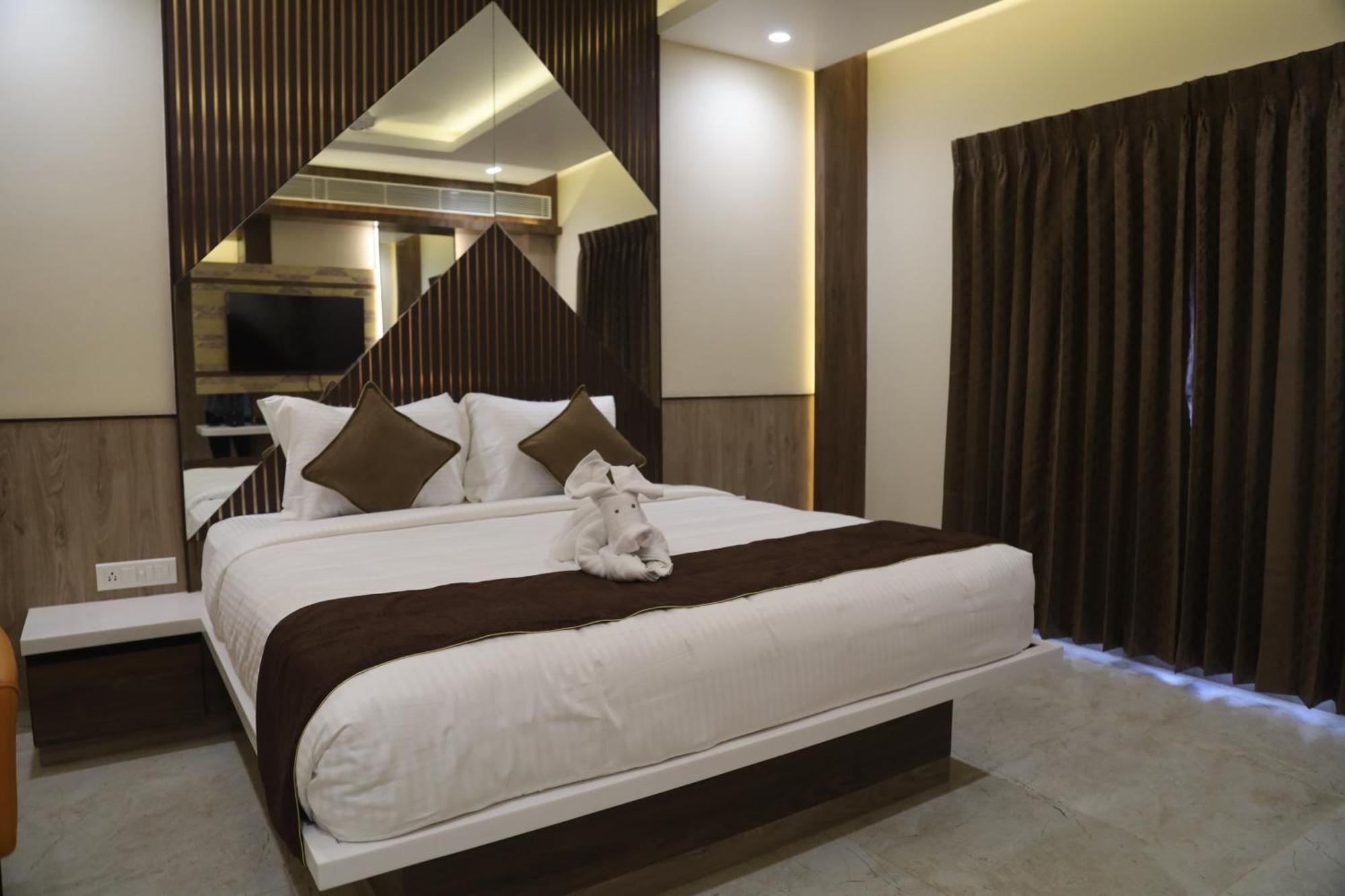 Kings Bury Inn Kumbakonam Exterior foto